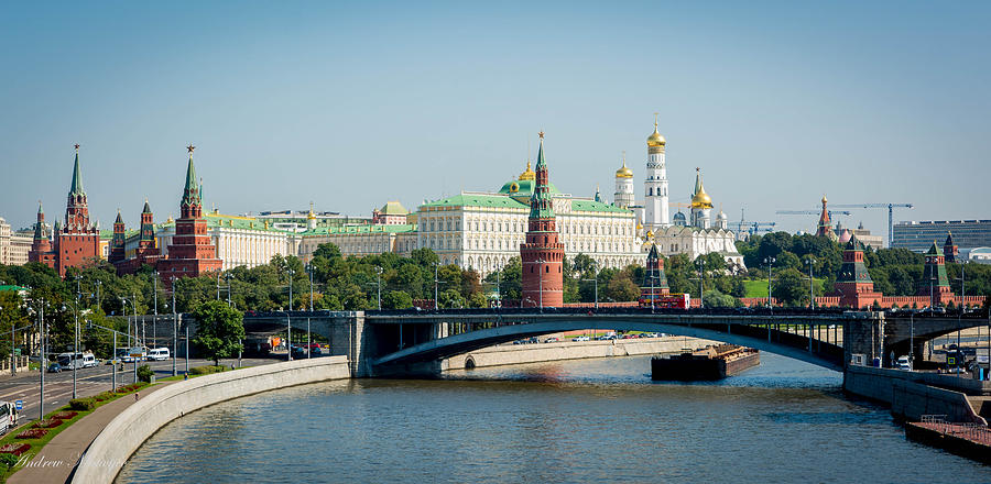 The Kremlin Photograph by Andrew Matwijec
