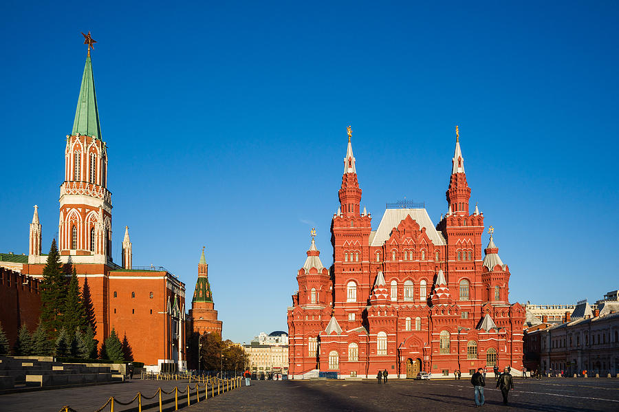 Результатам москва. Московский Кремль. Архитектура Кремля. С буквы м начинается Москва Кремль.