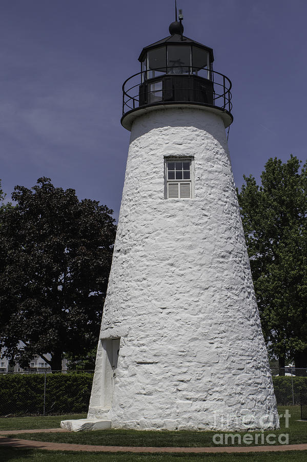 The Lighthouse at Concord Point Photograph by Arlene Carmel