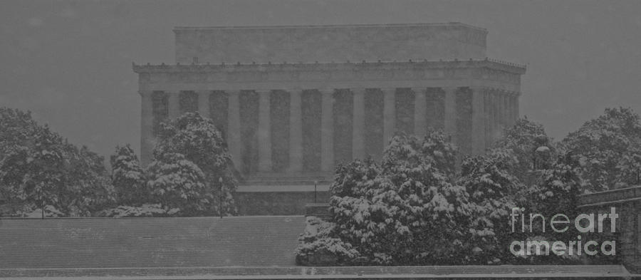 The Lincoln Memorial Photograph by Tracy Rice Frame Of Mind