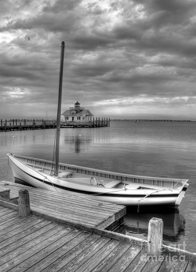 The Manteo Waterfront 2bw Photograph by Mel Steinhauer