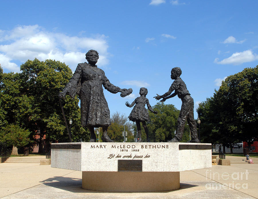 Memorials Photograph - The Mary McLeod Bethune Memorial by Walter Neal