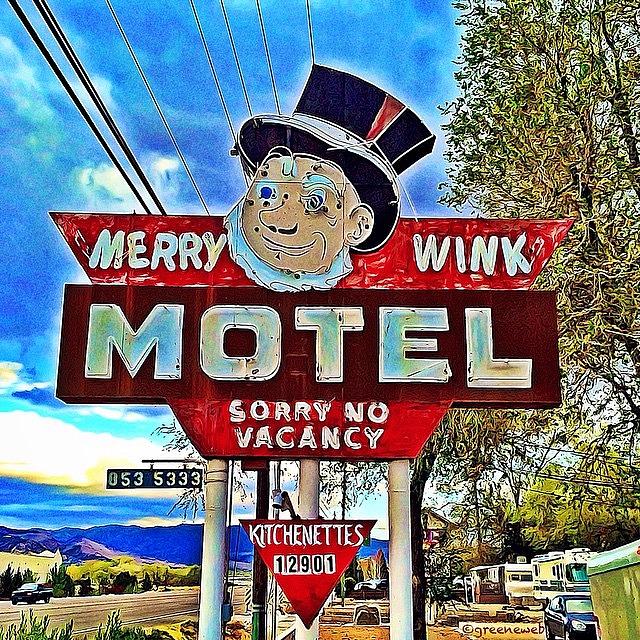 Reno Photograph - The Merry Wink Motel An Eye Catching by Alison Webster