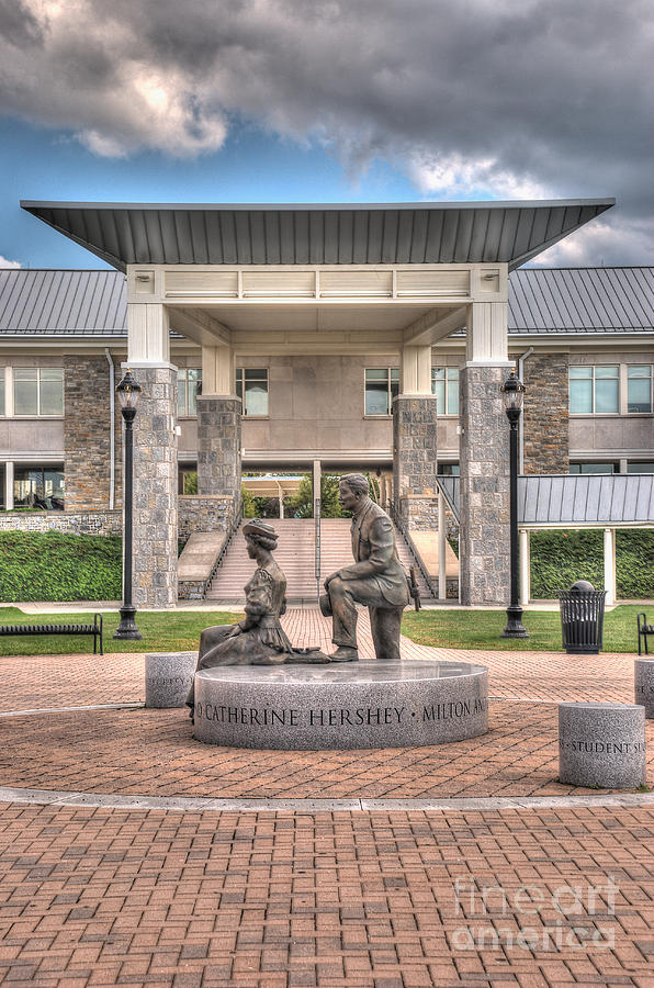 The Milton and Catherine Statue in front of the Copenhaver Center Photograph by Mark Dodd