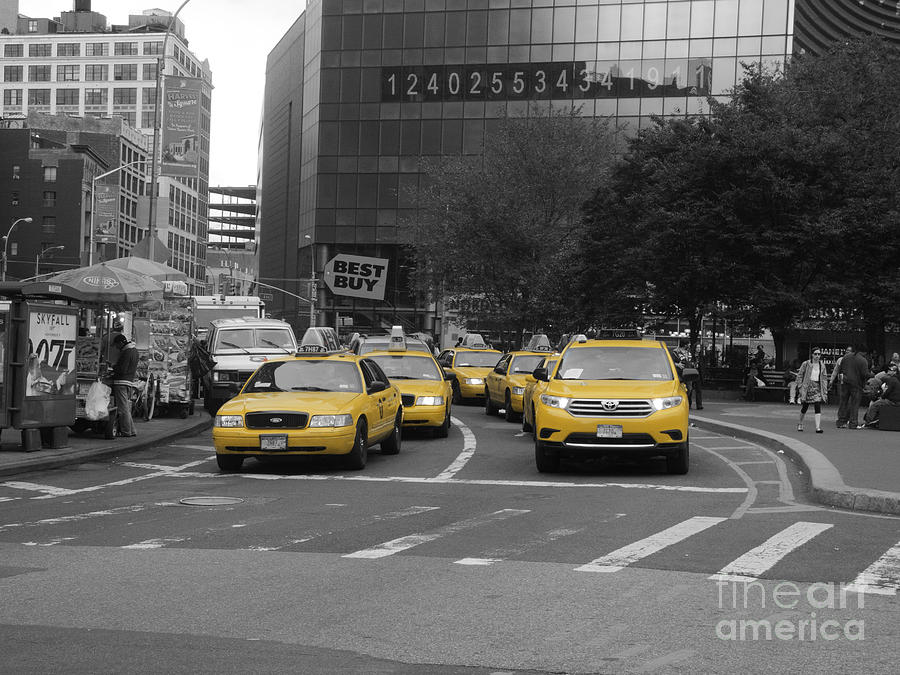 New York City Photograph - The New York Cabs by Wayne Wilton
