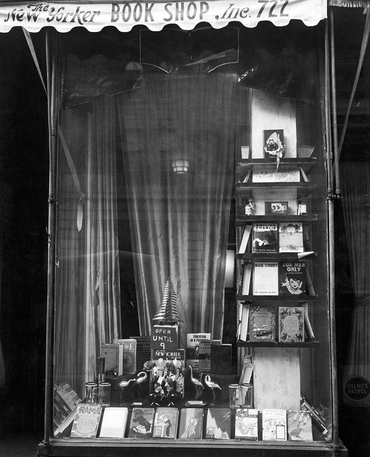 New York City Photograph - The New Yorker Book Shop by Underwood Archives