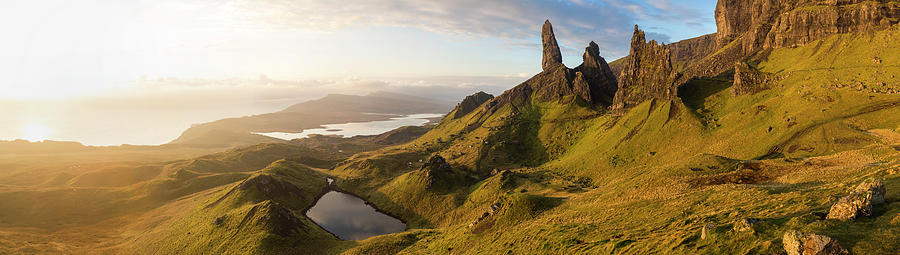 The Old Man Of Storr, Isle Of Skye Photograph by Peter Adams