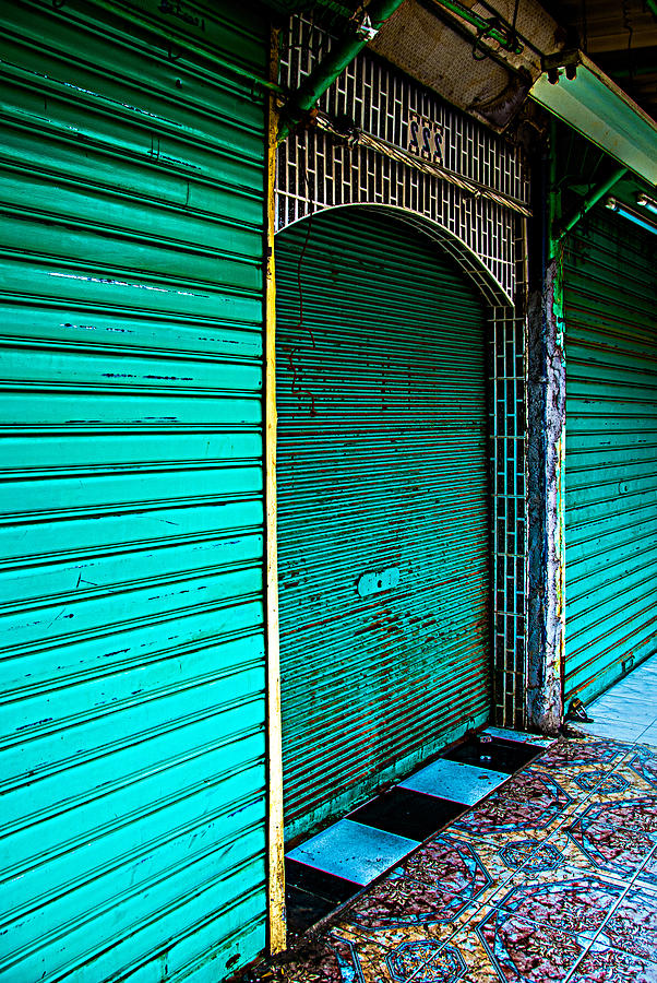 The other colors of Marrakech by Ellie Perla The other colors of Marrakech by Ellie Perla