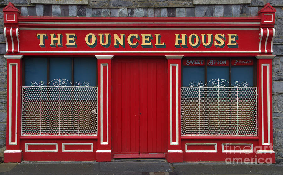 Pub Photograph - The Ouncel House by Joe Cashin