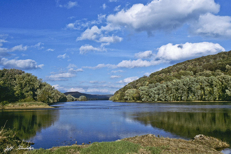 The Peaceful Allegheny River Photograph by Jeff Goulden