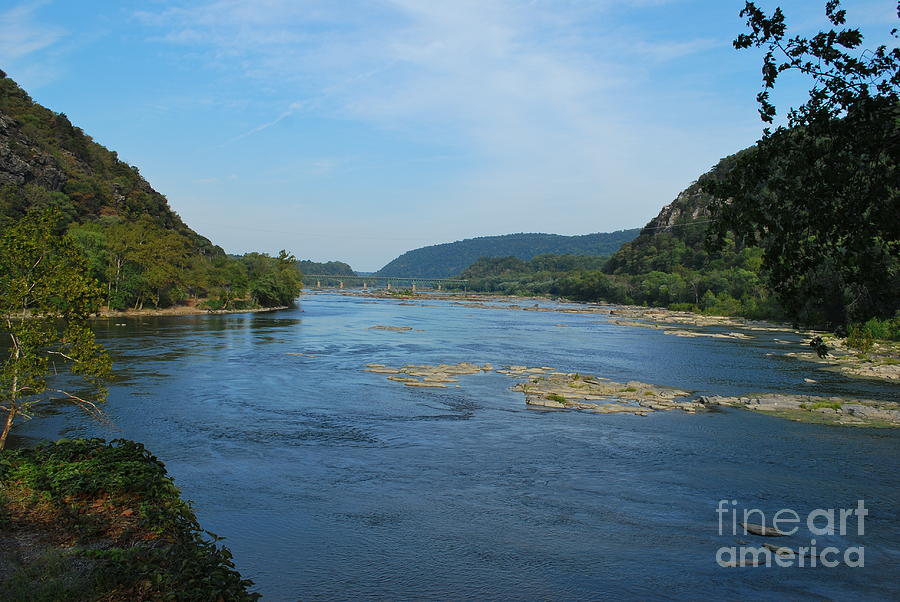 The Potomac River At Harpers Ferry Photograph by Bob Sample
