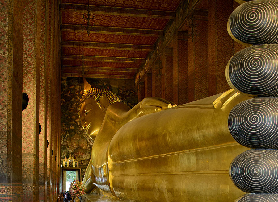 The Reclining Buddha Photograph by Bob VonDrachek