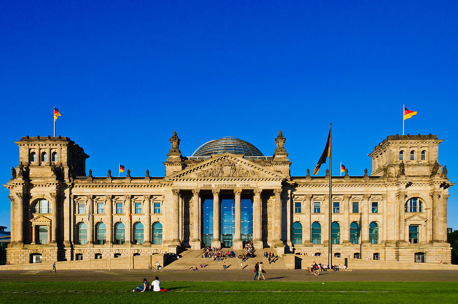 Berlin Photograph - The Reichstag - Berlin - Germany by Colin Utz