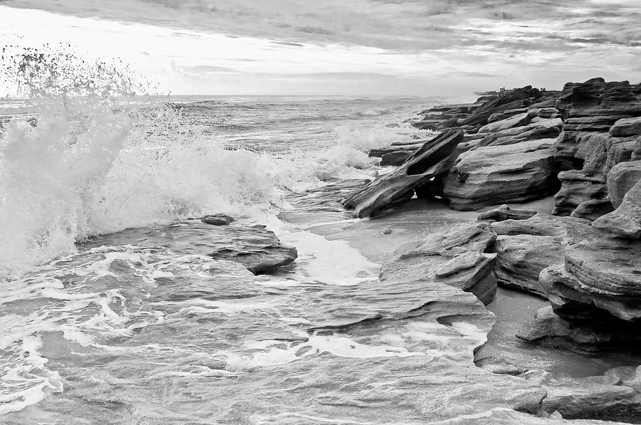 Black And White Photograph - The Rocky Coast by Richard Leighton