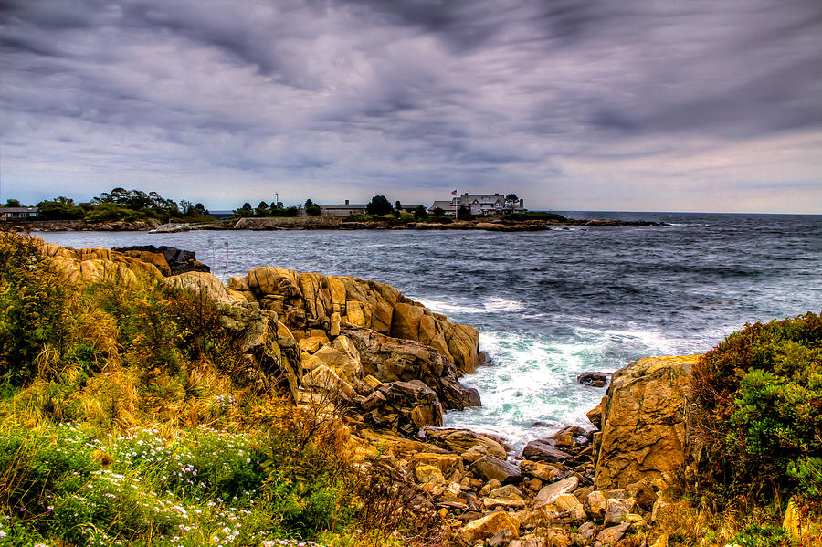 The Sea at Kennebunkport Photograph by Ches Black