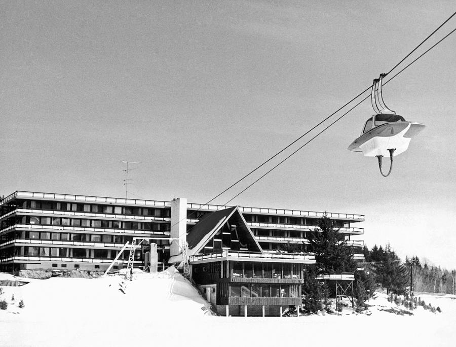 The Ski Lift At Mount Snow Photograph by Underwood Archives