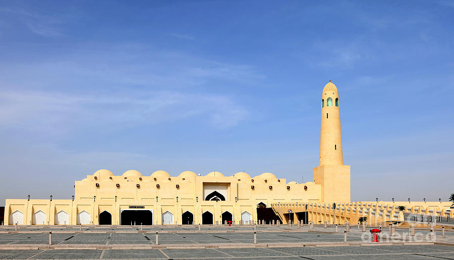 The State Mosque in Doha Qatar Photograph by Paul Cowan