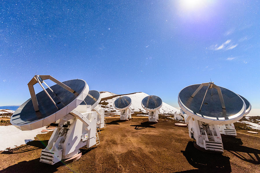The Submillimeter Array in Moonlight Photograph by Jason Chu