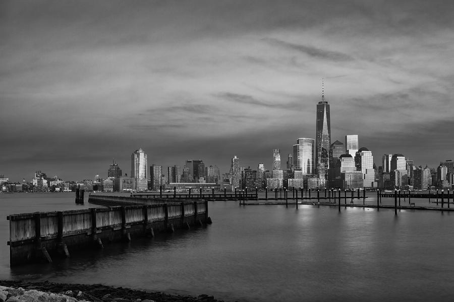 New York City Photograph - The sunsets at One World Trade Center BW by Susan Candelario