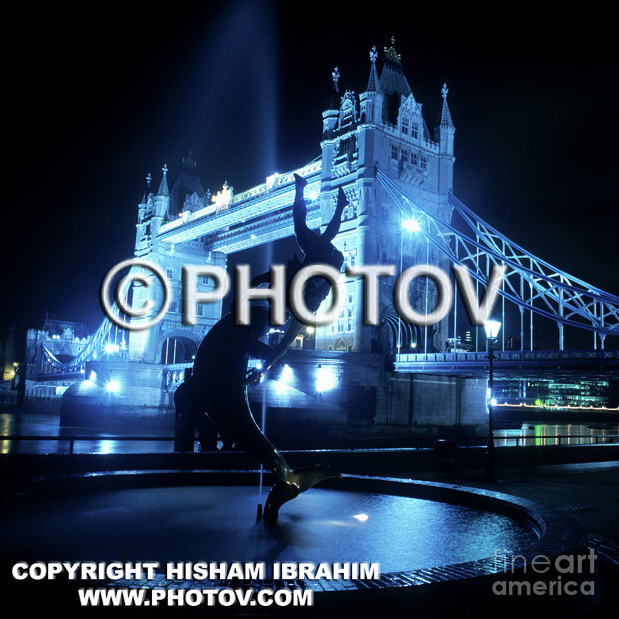 London Photograph - The Tower Bridge at night  -  Limited Edition by Hisham Ibrahim