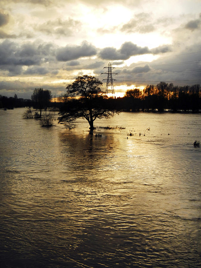 The Trent Washlands in Full Flood Photograph by Rod Johnson