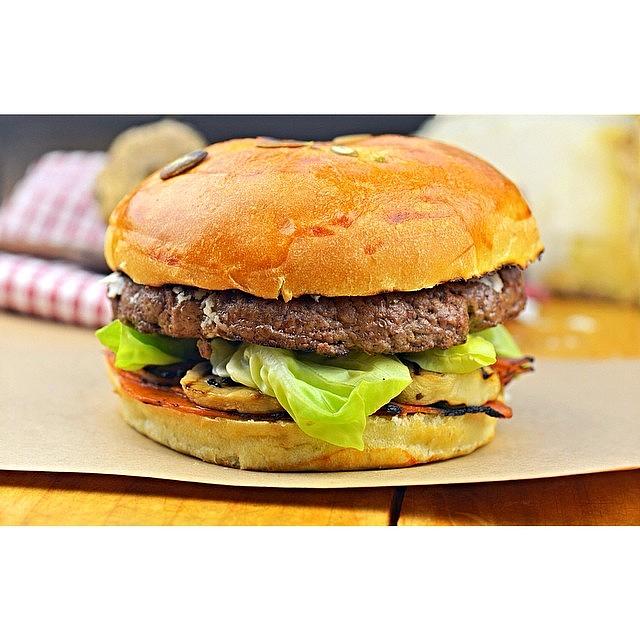 Meat Photograph - Truffel Burger by Walter Bisoffi