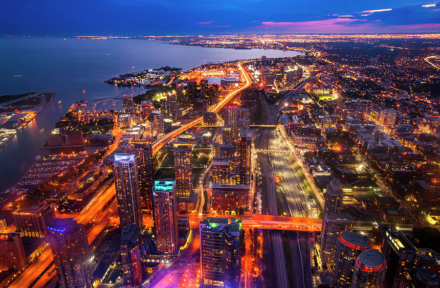 The Twilight Of Toronto From Cn Tower Photograph by Naibank