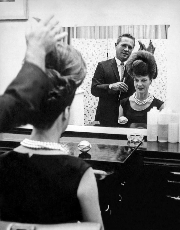 New York City Photograph - The Unisphere Hairdo by Underwood Archives