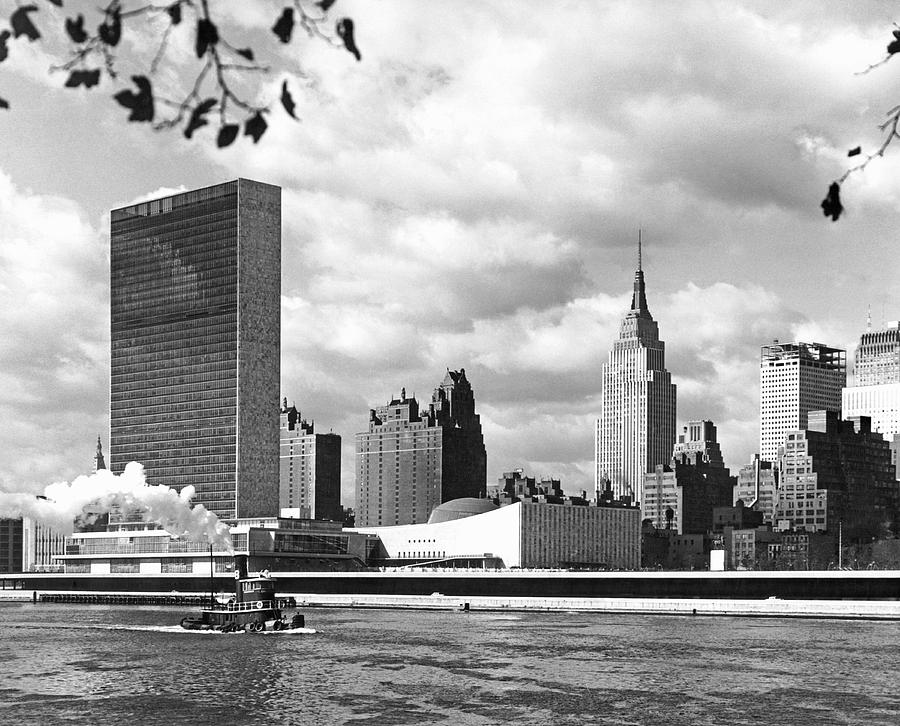 The United Nations Building Photograph by Underwood & Underwood