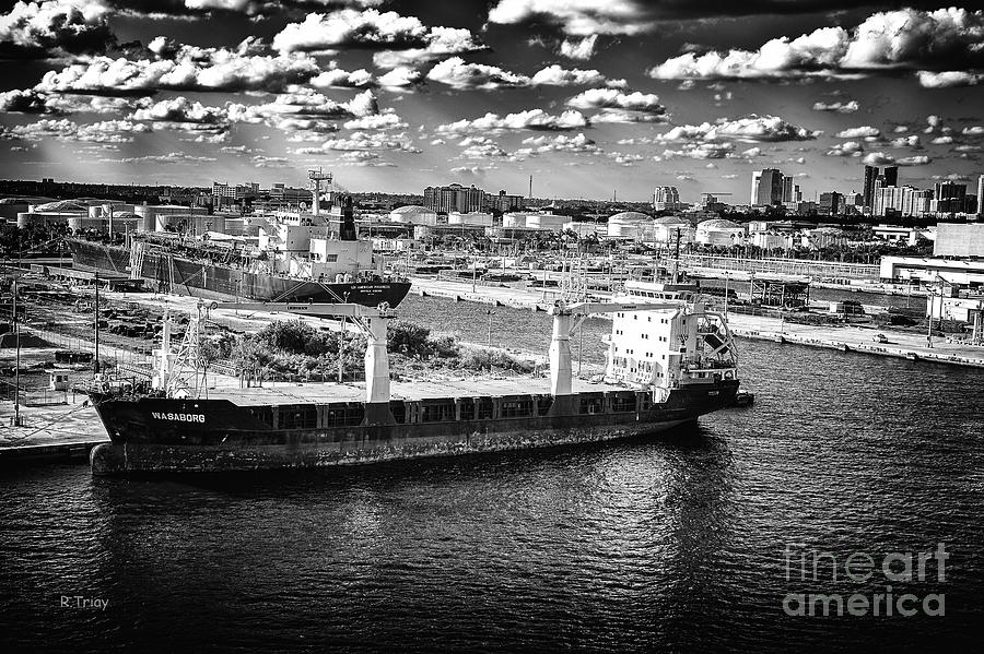 The Wasaborg Cargo Ship Photograph by Rene Triay FineArt Photos