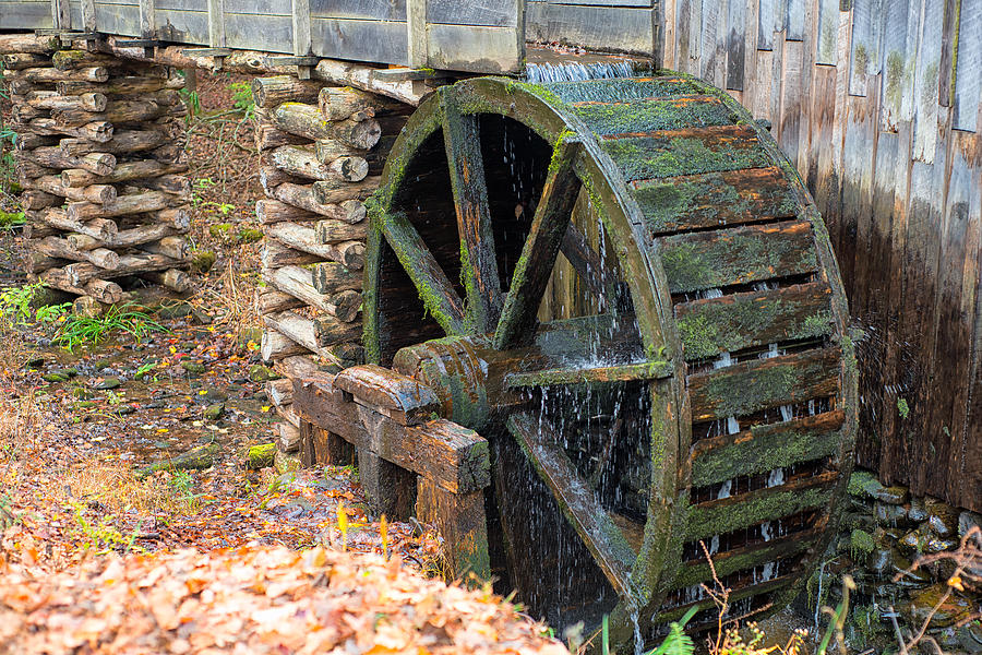The Water Wheel at Cable Grist Mill Photograph by Victor Culpepper