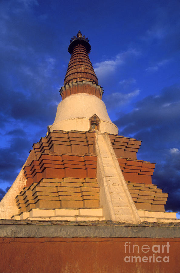 Tholing Stupa Guge Tibet Photograph by Craig Lovell