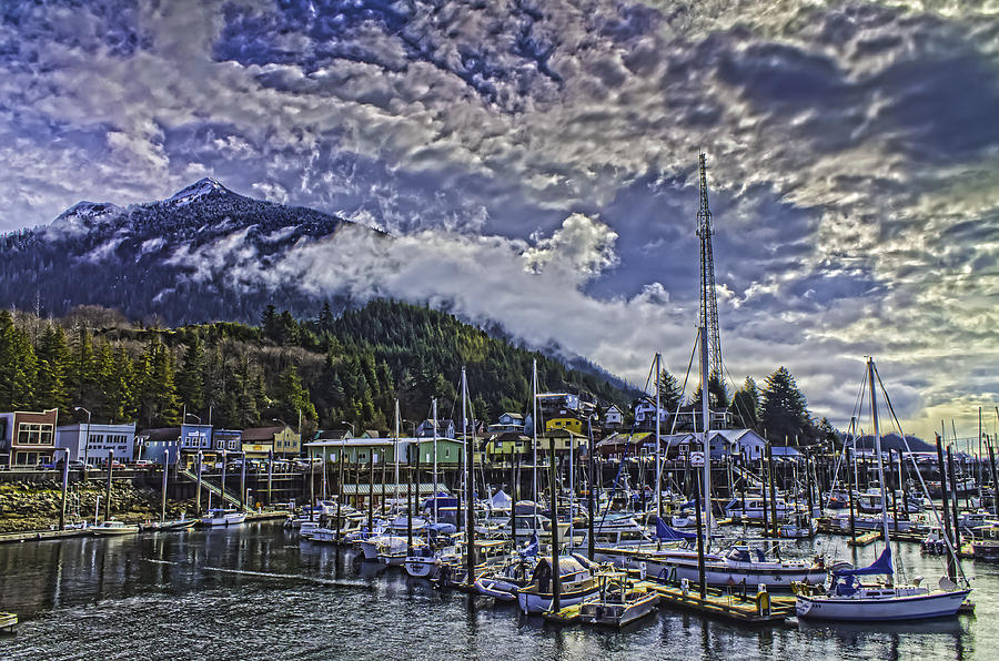 Thomas Basin in the spring. Photograph by Timothy Latta