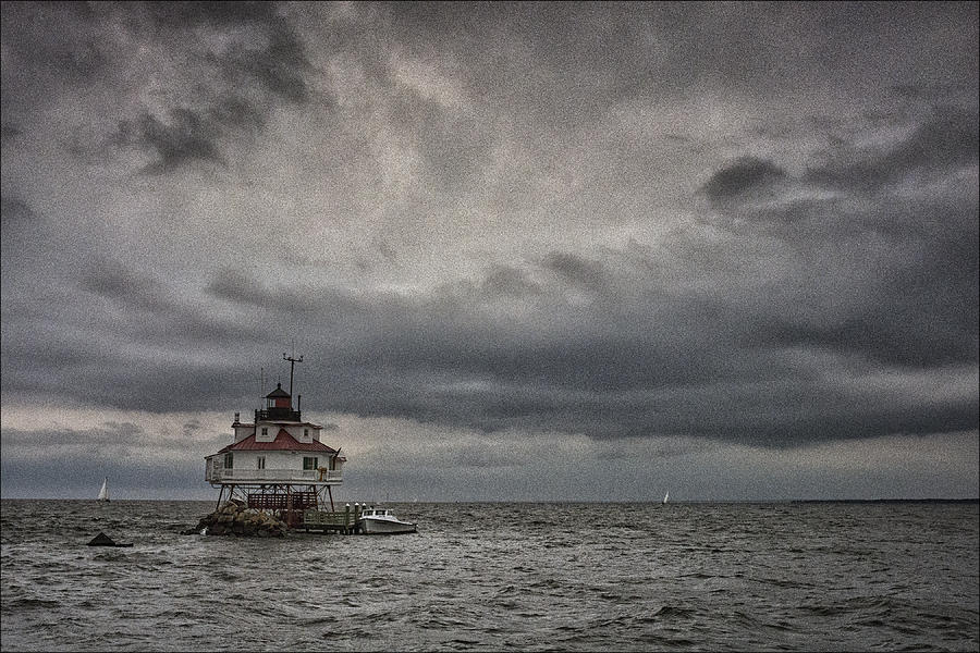 Thomas Point Lighthouse Photograph by Robert Fawcett