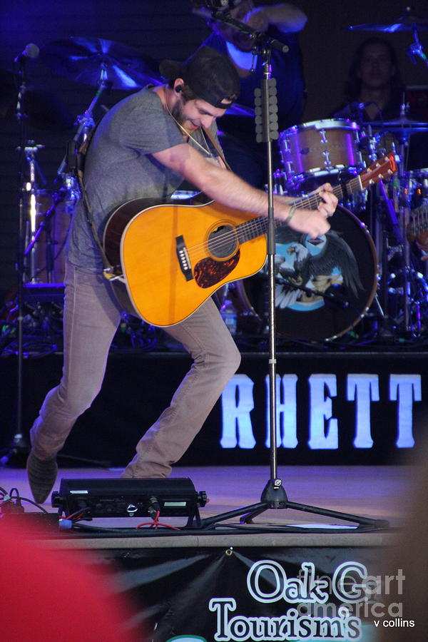 Thomas Rhett Country Music Concert 2014 Photograph by Valerie Collins