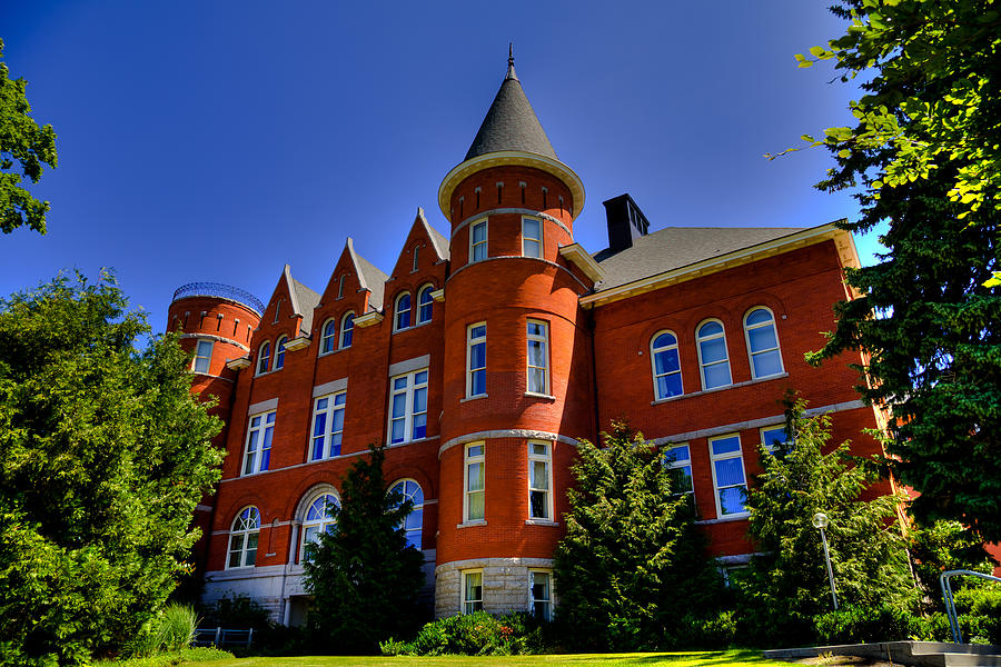 Thompson Hall - The Old Administration Building on the WSU Campus Photograph by David Patterson