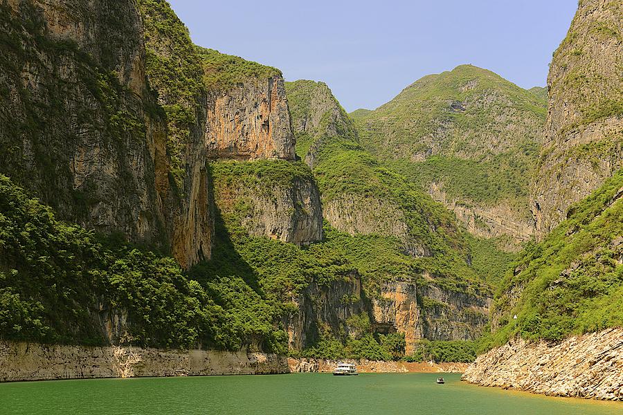 Yangtze Photograph - Three Gorges on Yangtze River by Clyn Robinson