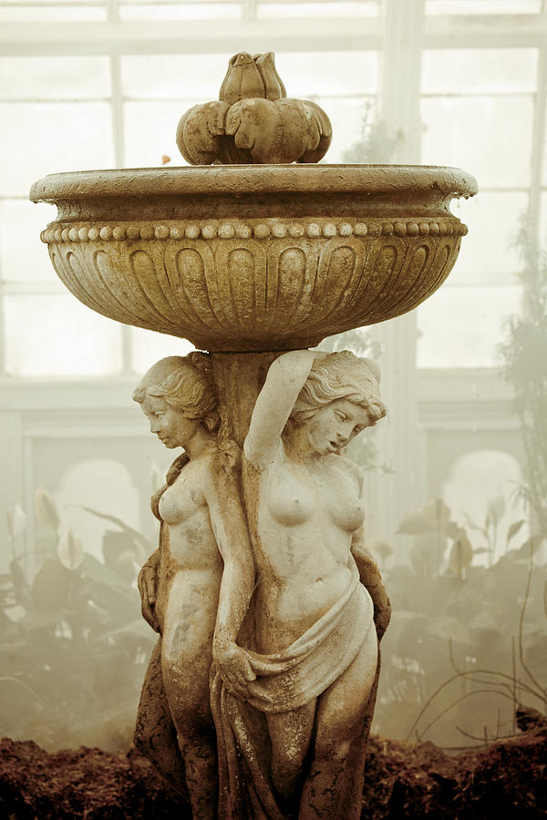 Garden Photograph - Three Ladies Fountain by Garry Gay