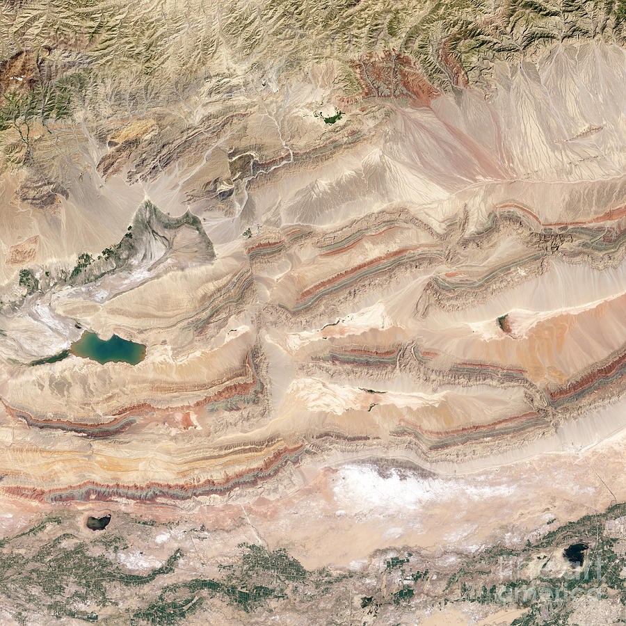 Thrust Belt, Xinjiang, China Photograph by Science Source