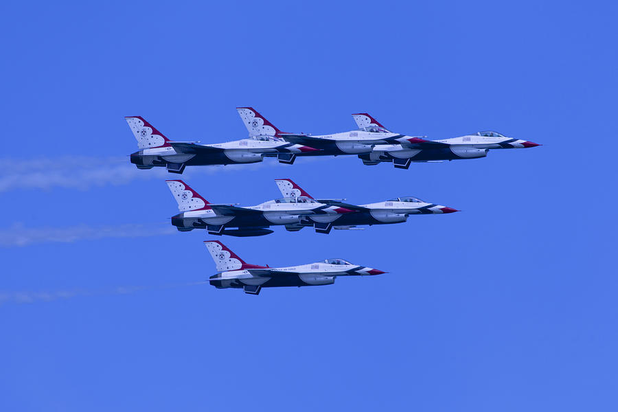 Thunderbirds Diamond Formation All 6 Photograph by Donna Corless
