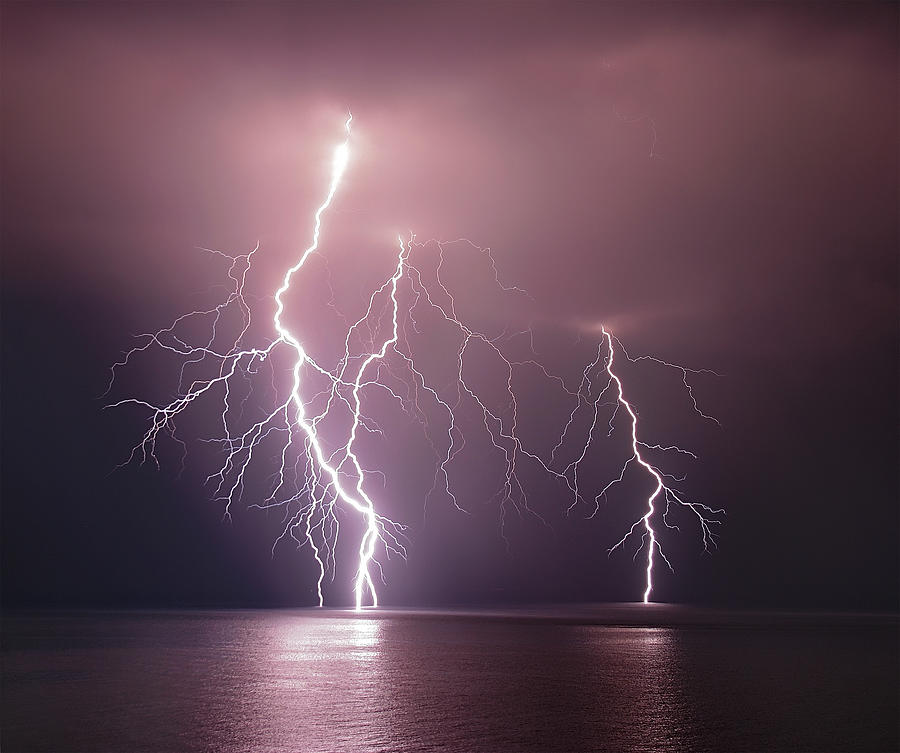 Thunderbolt Over The Sea Photograph by Nini_filippini