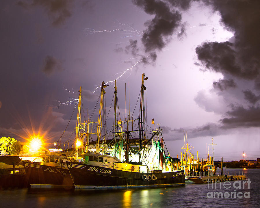 Thunderstruck Photograph by Stephen Whalen