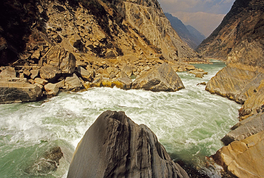 Tiger Leaping Gorge Photograph by Dennis Cox