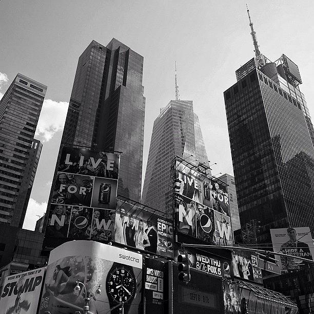 Architecture Photograph - Times Square - Ny by Joel Lopez