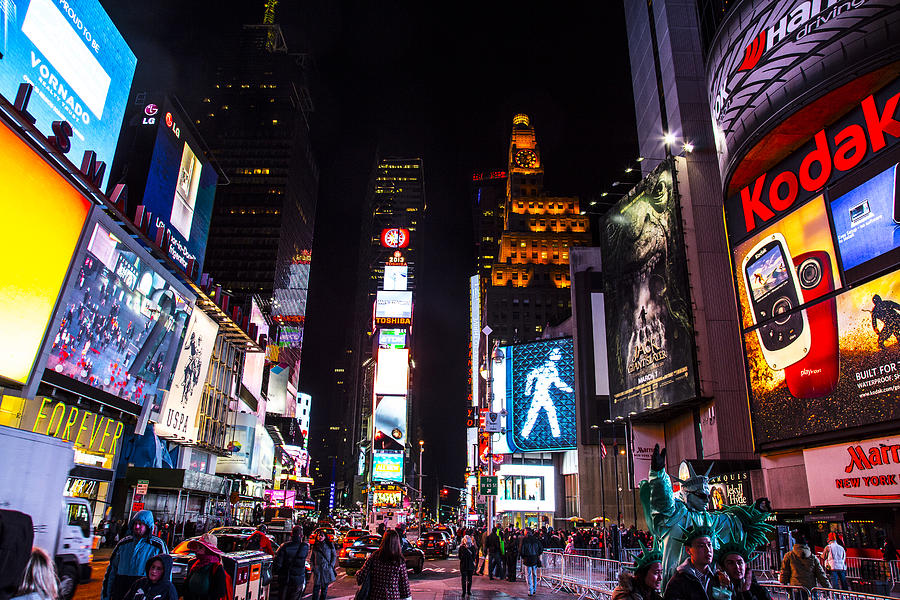 Times Square Photograph by Angus HOOPER III - Fine Art America