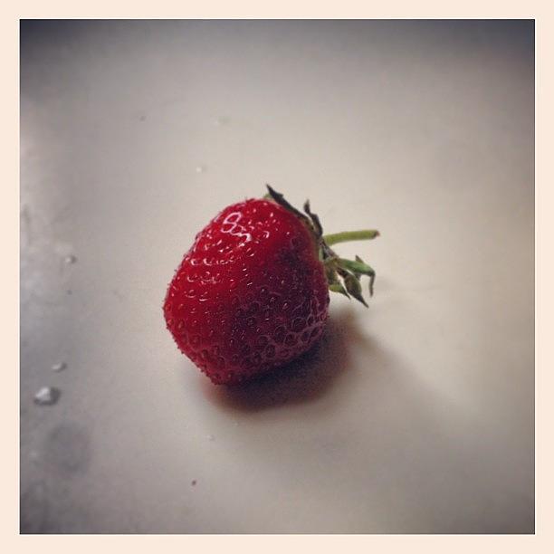 Strawberry Photograph - Tiny Green Market #strawberries by Raymond Chu