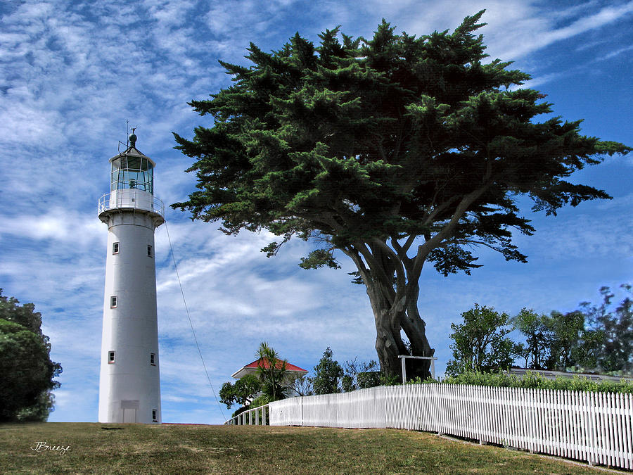 Tiritiri Matangi Lighthouse .NZ Photograph by Jennie Breeze
