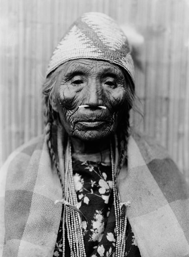 Edward Sheriff Curtis Photograph - Tlakluit Indian woman circa 1910 by Aged Pixel