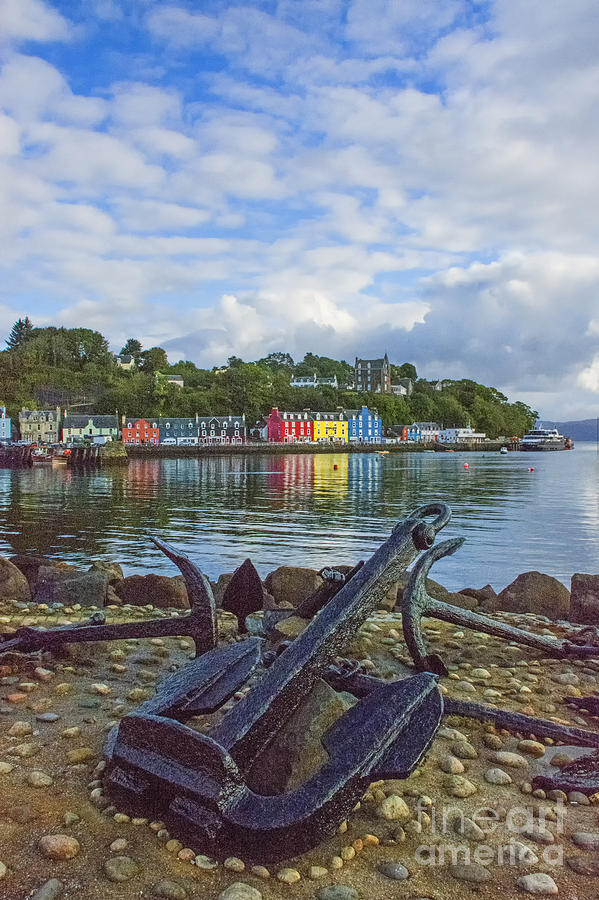 Tobermory 2 Isle of Mull Photograph by Chris Thaxter