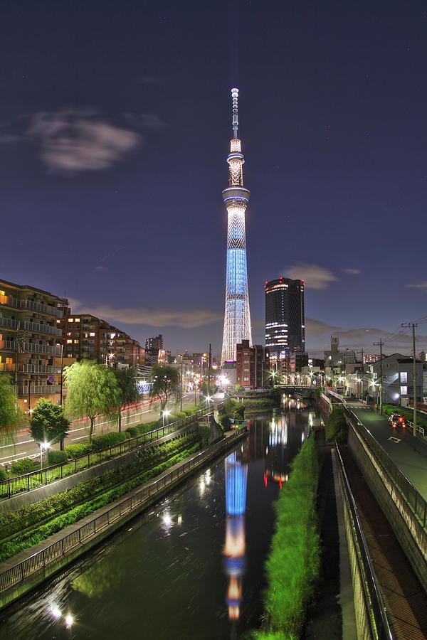 Tokyo Photograph by Uzusio